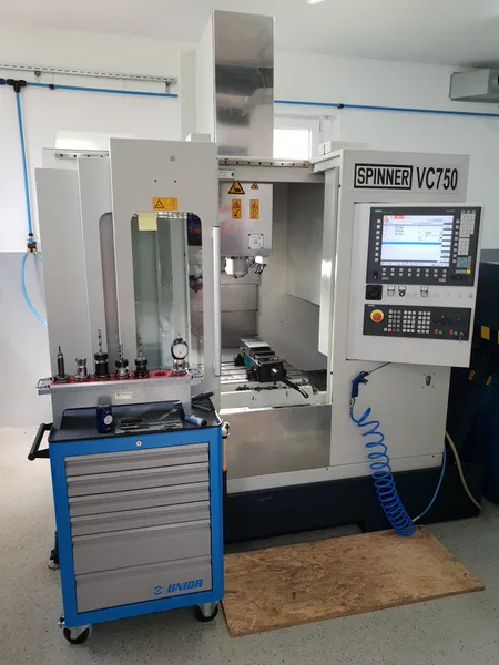 VC 750