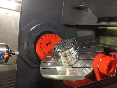 Hybrid-Motor-Träger