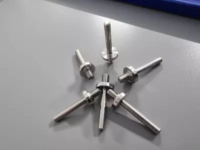 Stiftschraube aus Edelstahl