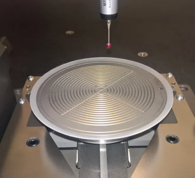 Aufnahme für 4" Wafer, Teilansicht auf Vorrichtung