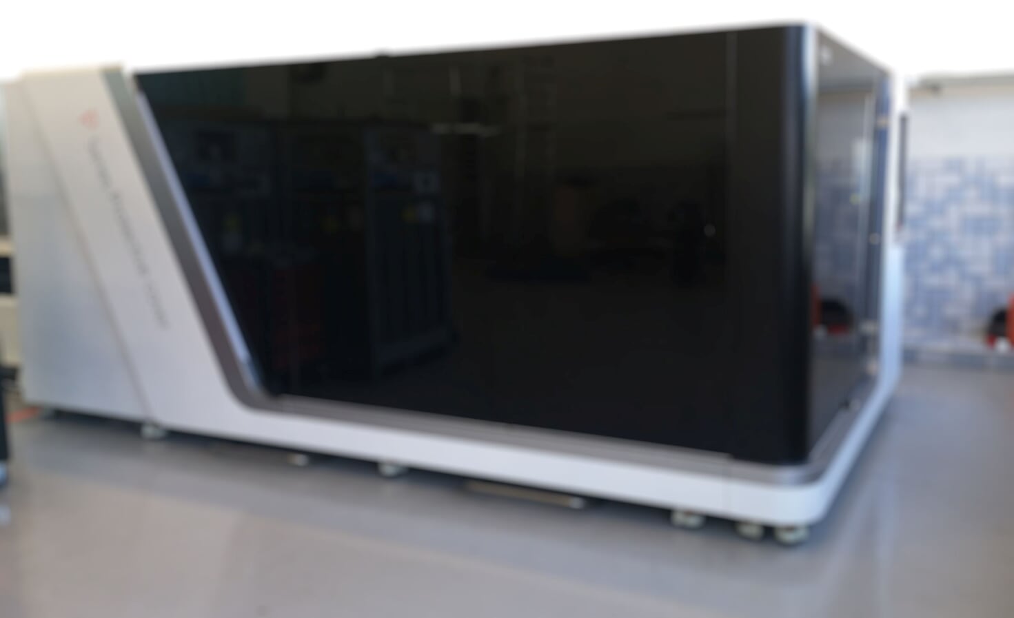3kW Faserlaserschneidanlage