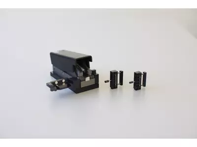 Herstellung Präzisionswerkzeug / Trenngerät Glasfaser