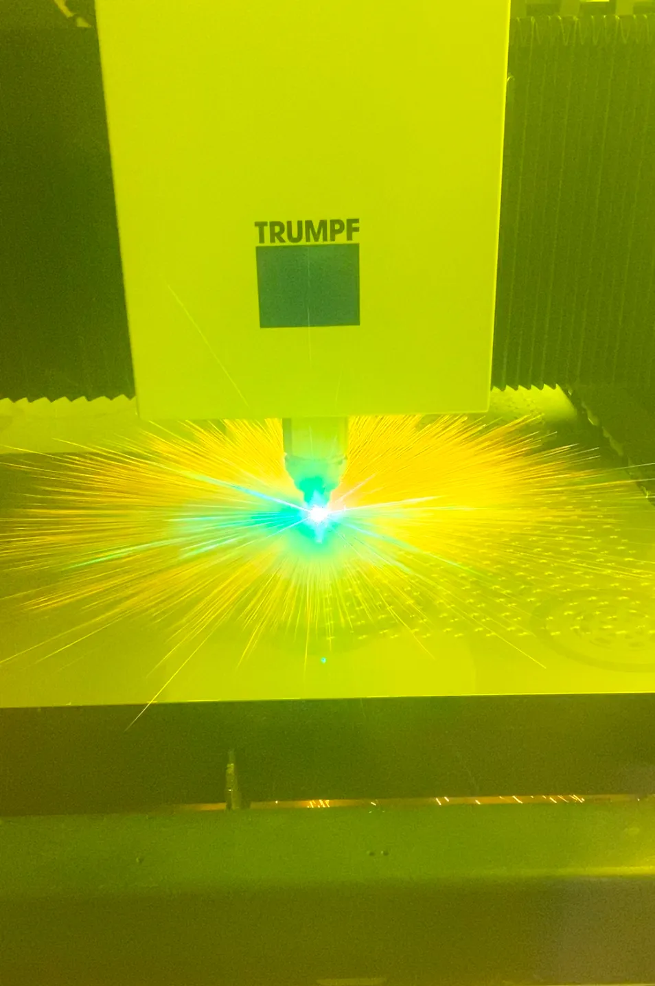 Trumpf TruLaser3030 + Liftmaster