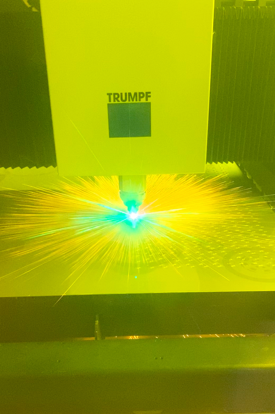 Trumpf TruLaser3030 + Liftmaster