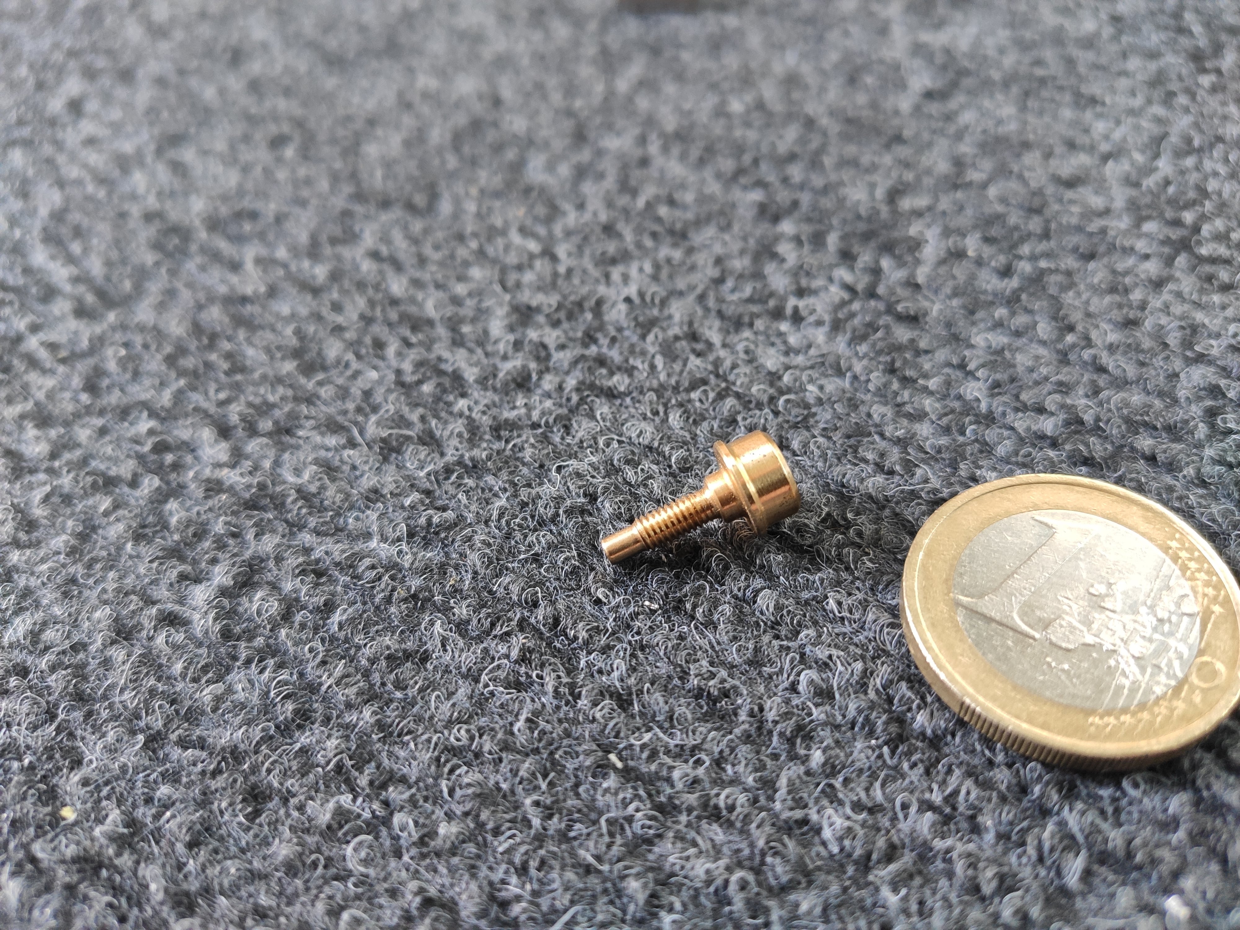 kontakt pin für ladestation