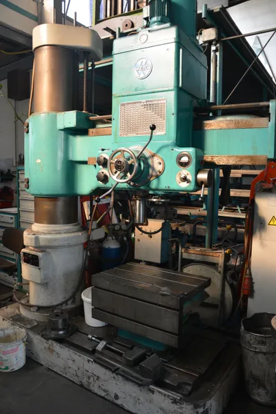 Auslegerbohrmaschine