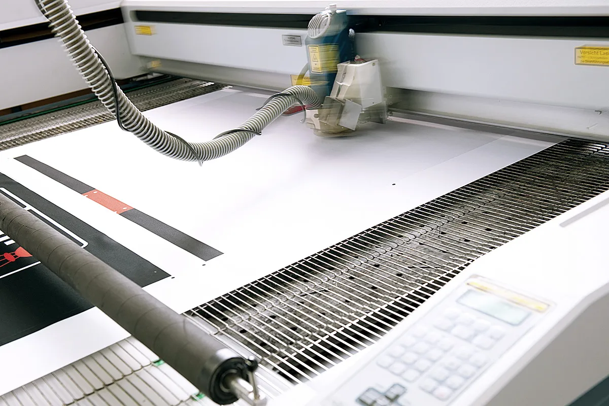 Laser L-1200