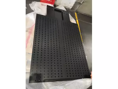 Rasterplatte eloxiert