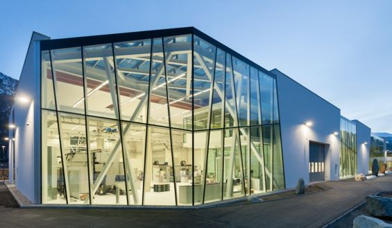 Hallenbau