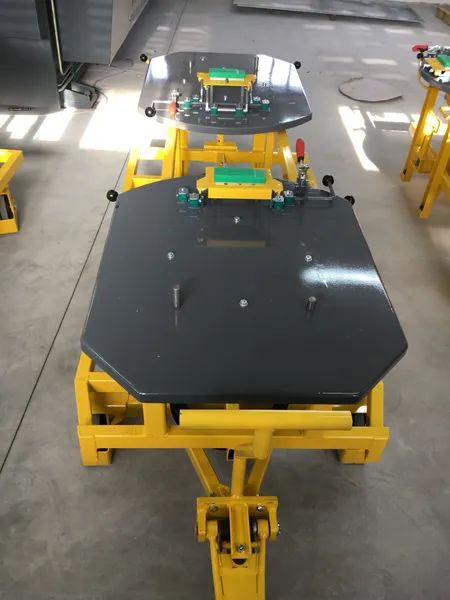 Trolley for automotive industry