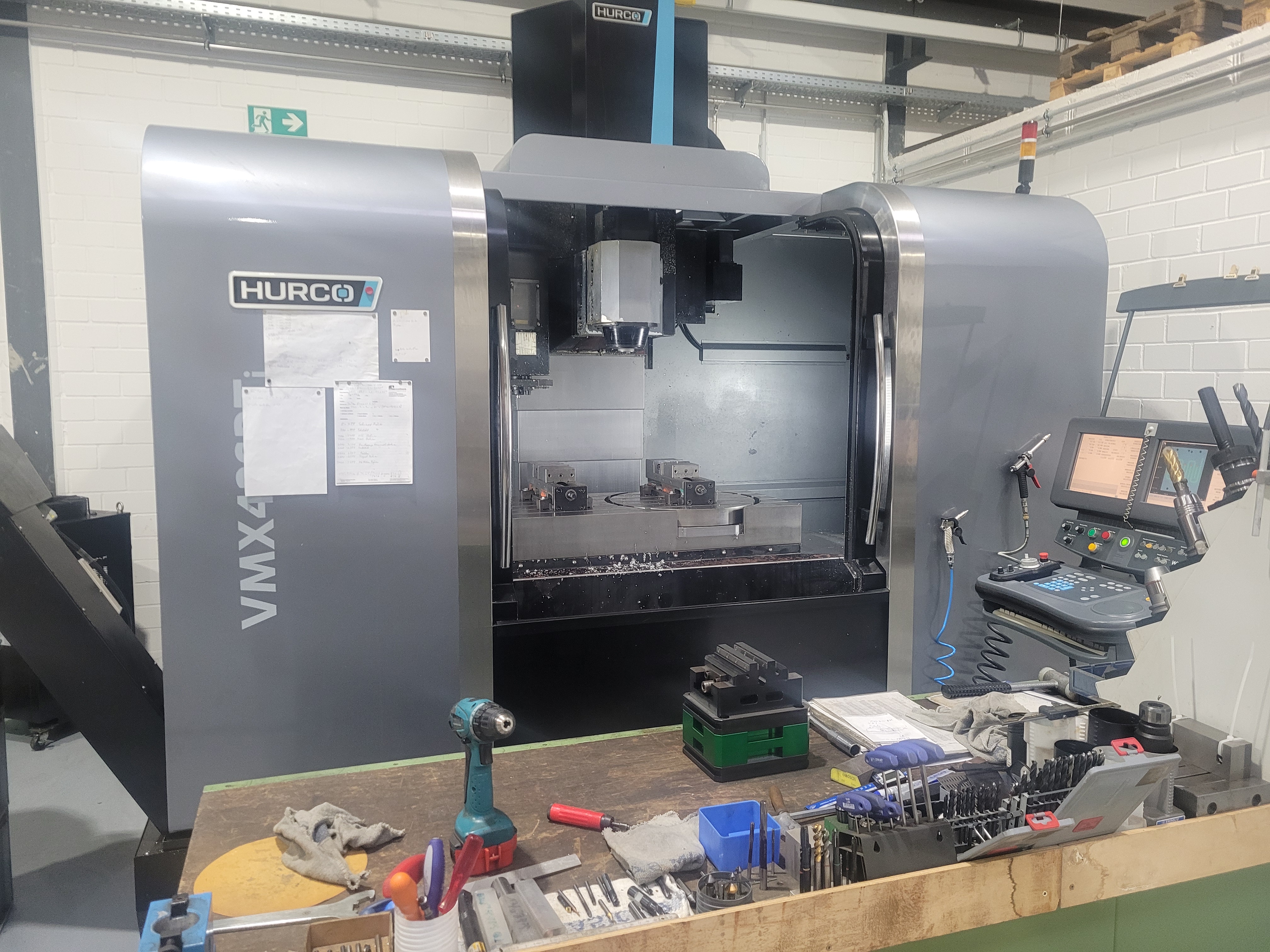Hurco VMX 42 SRTI - 5 Achs