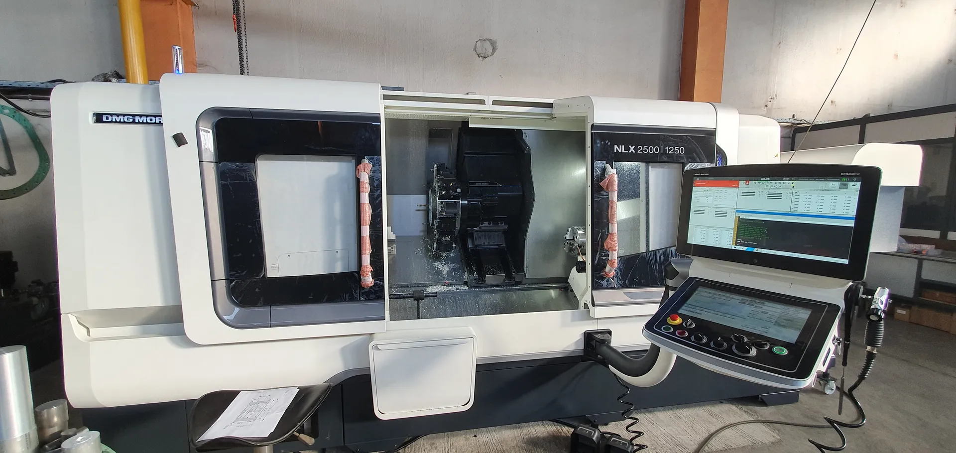 DMG MORI NLX2500-1250