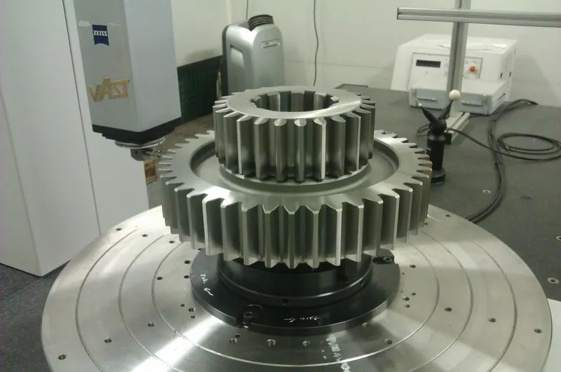 Cylindrical gear