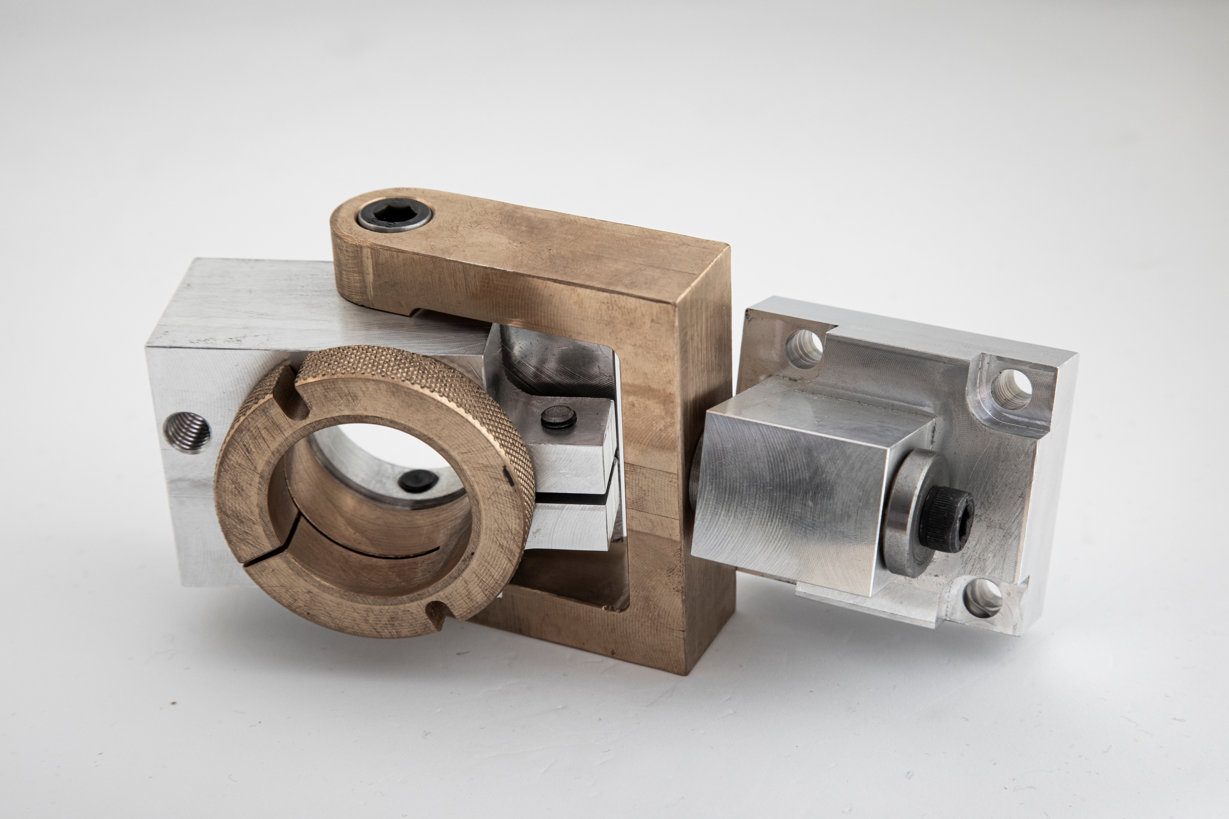 Ultrasonic Test Assembly