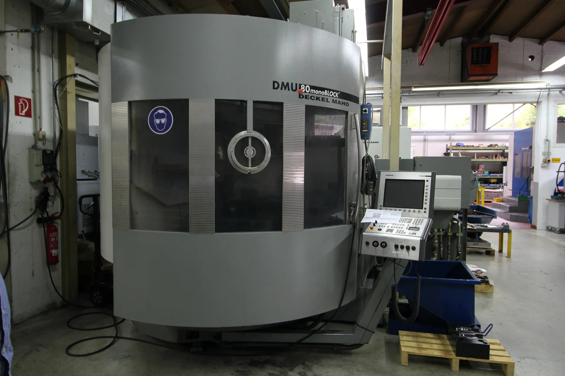 DMU 80T