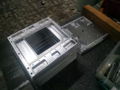 Aluminium plate