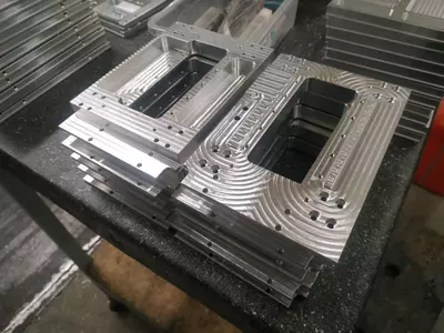 Aluminium plate