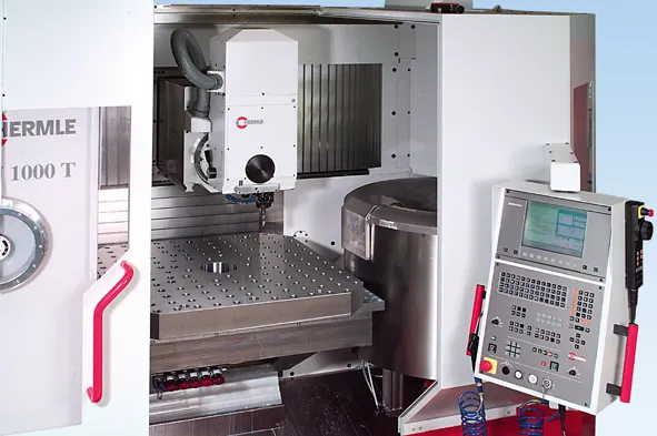 Universalwerkzeugfr�smaschine U 1000 T