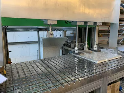 EAS Versatil Sonder- CNC Fräsmaschine für Horizontale Bearbeitung 6kw