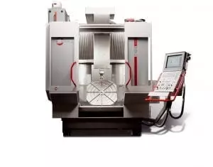 C 40 mit 5-Achsen und 7-fach Palettenbahnhof