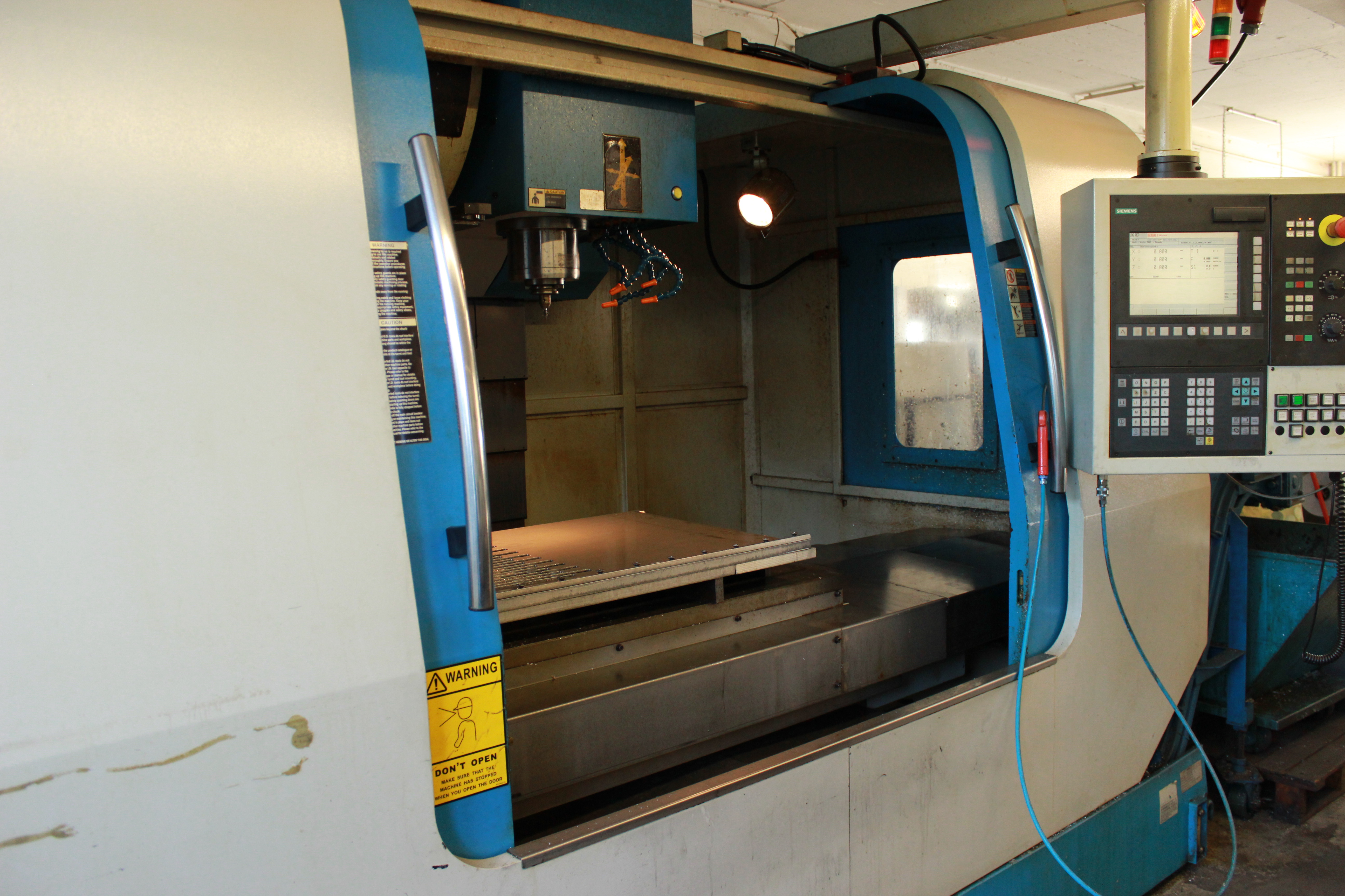 CNC-Bearbeitungszentrum (3-Achsen)