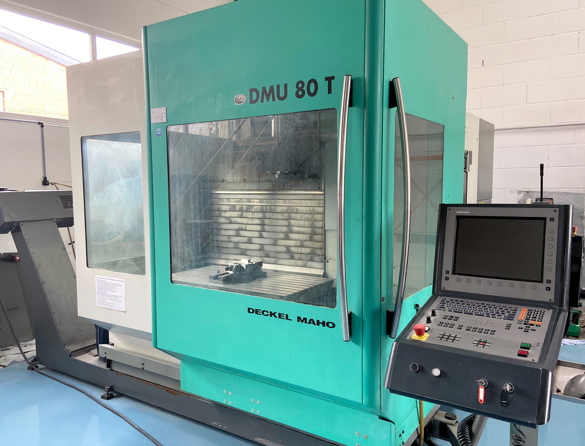 DMU 80T