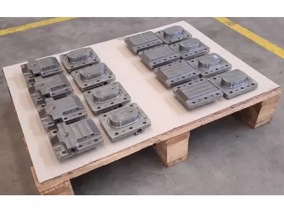 Wartungs- u. Injektionsdeckel