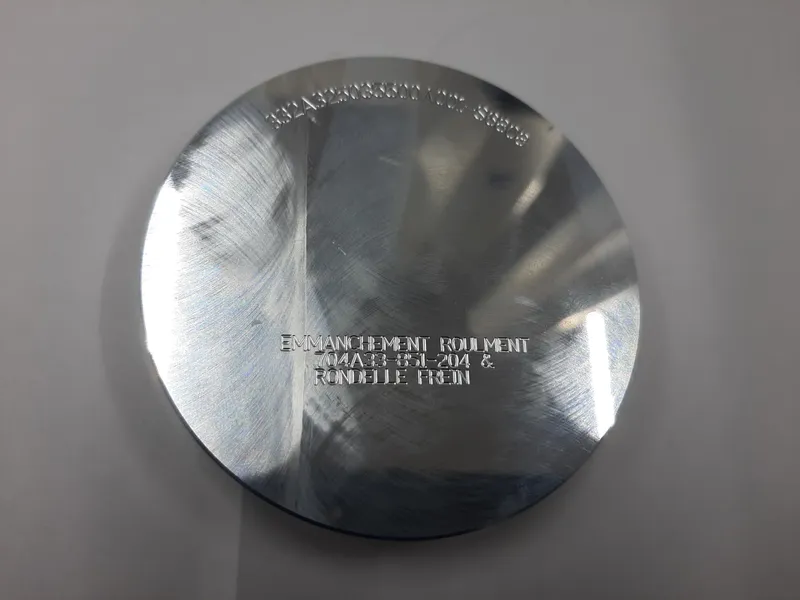 Deckel mit Gravierung