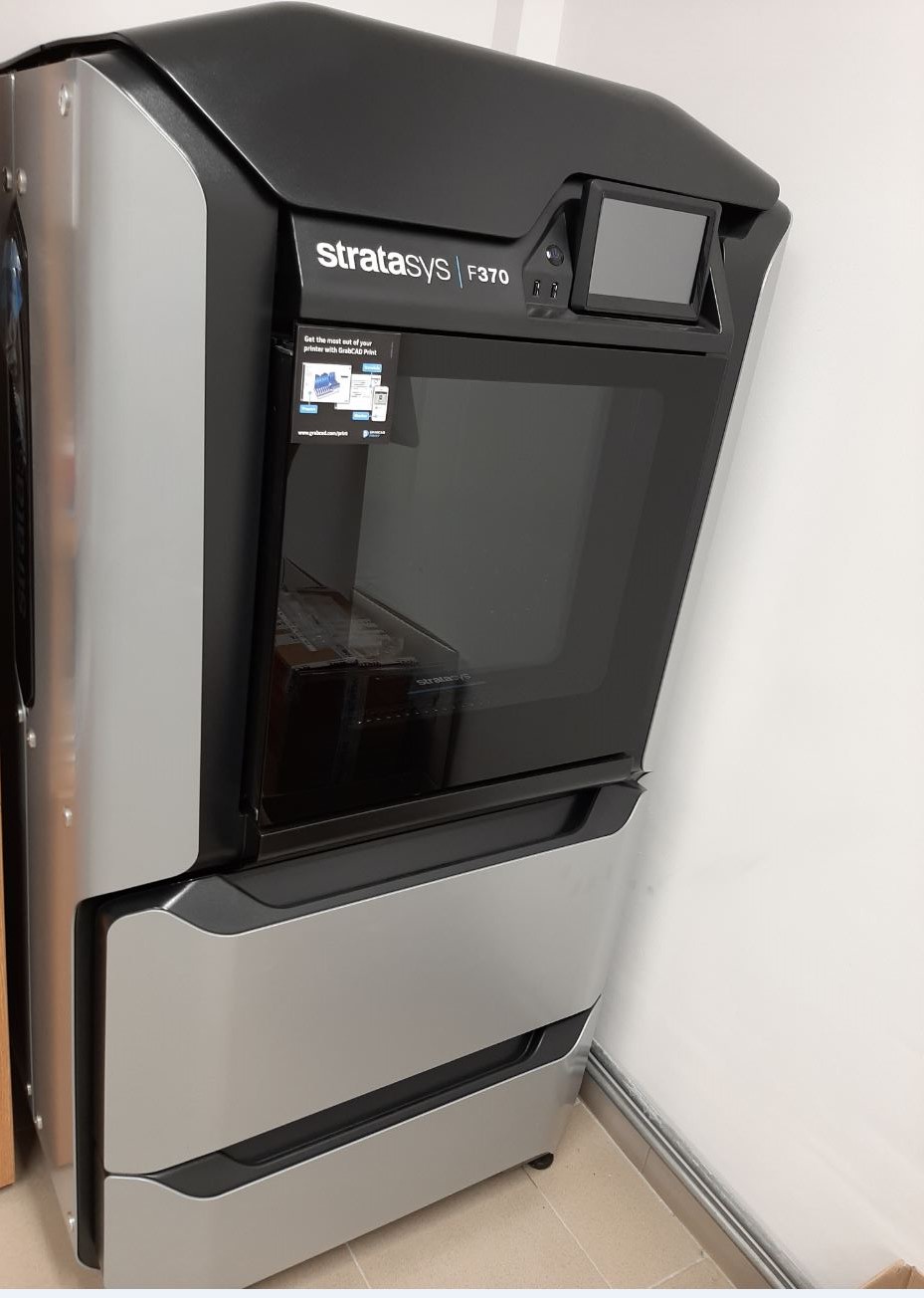 F370