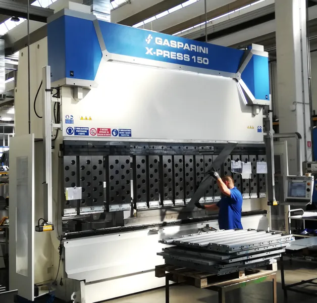 PRESSA PIEGATRICE XP 150/4000 S