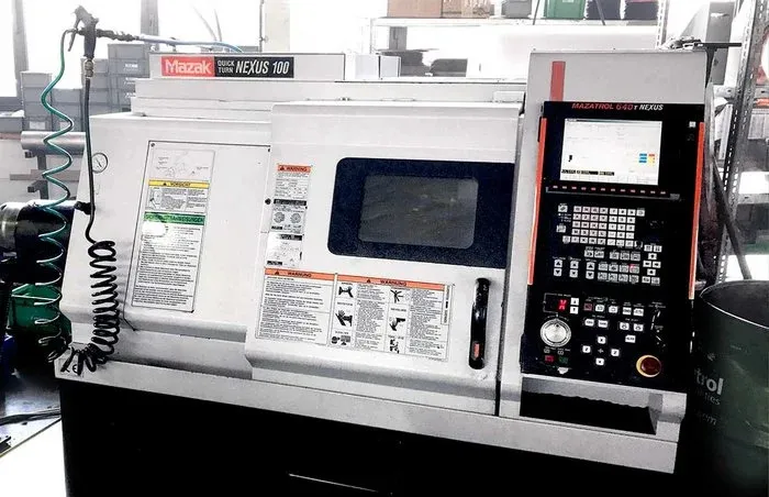 QuickTurnNexus 100 mit Stangenlader