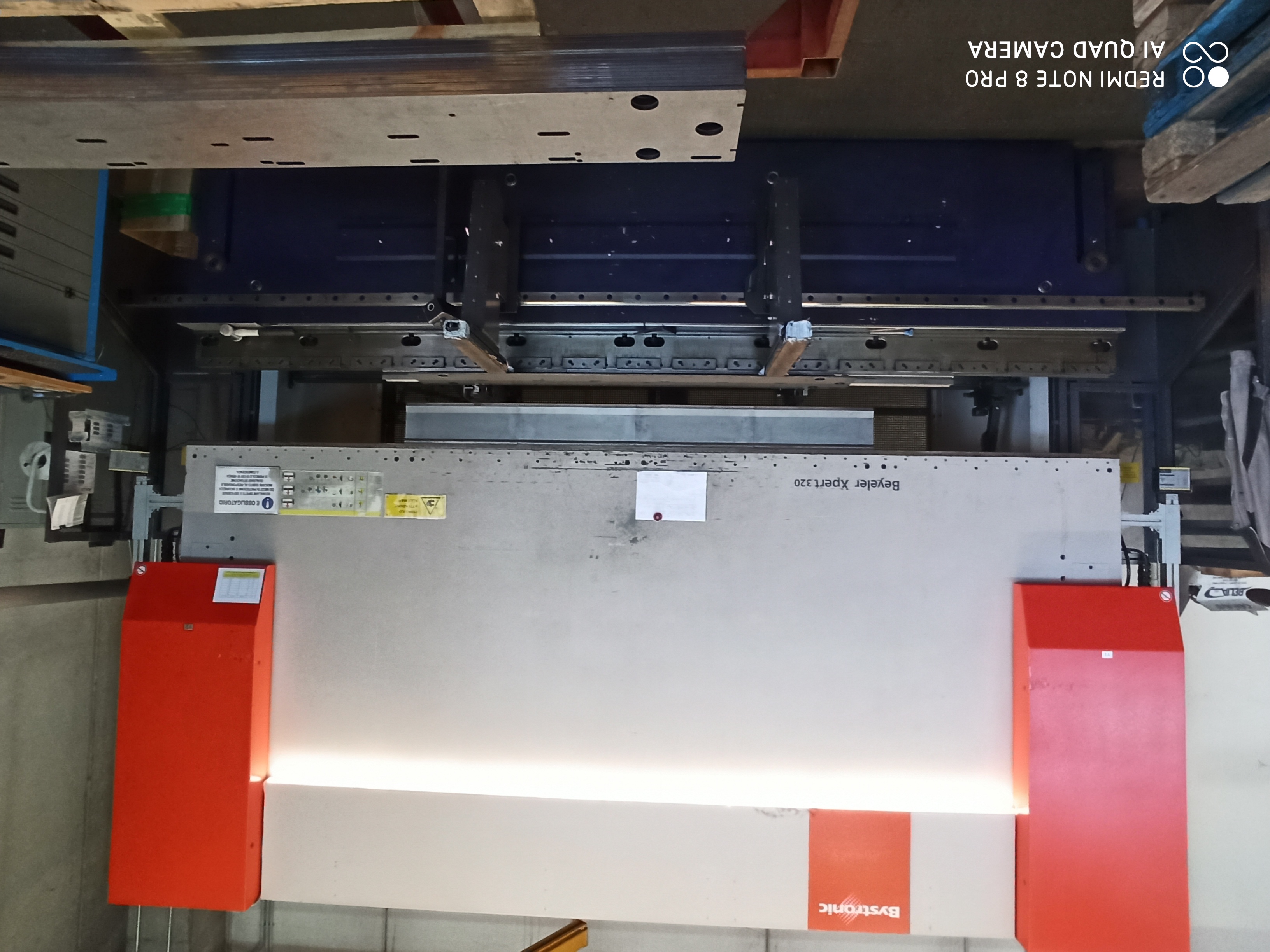 X-Press 320 4000 400ton