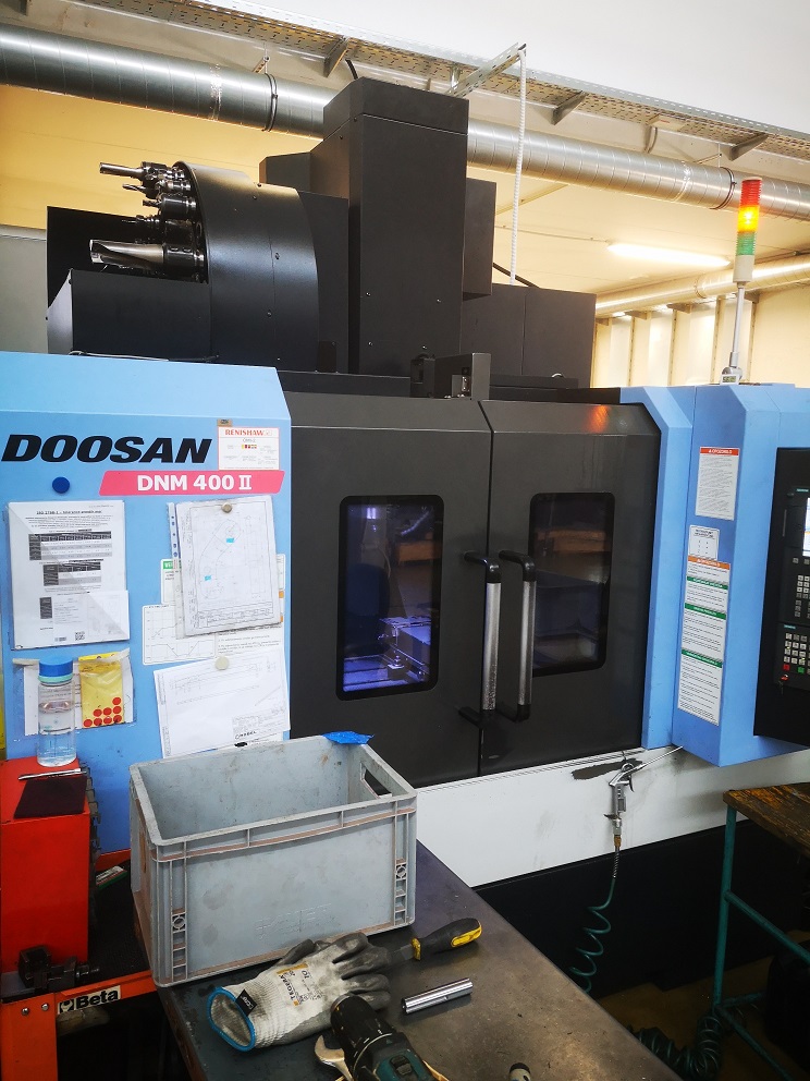 DOOSAN DNM 400