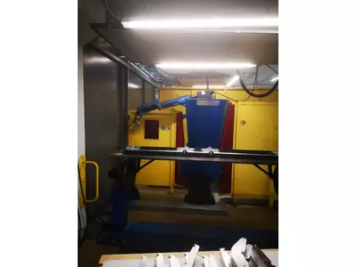 MA 2010 ROBOT WELDING