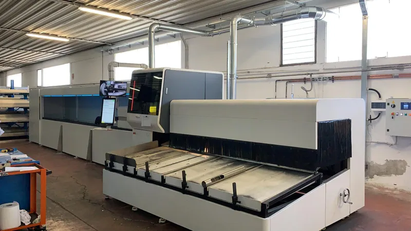 Laser fibra BODOR Tubo 3kw