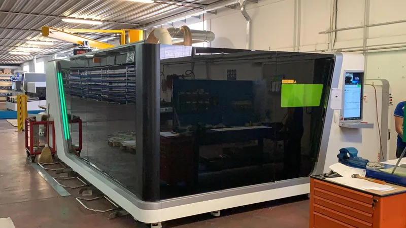 Laser fibra 6kw BODOR 2000x4000