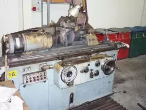 Zilindrische schleifmaschine-innen/aussen