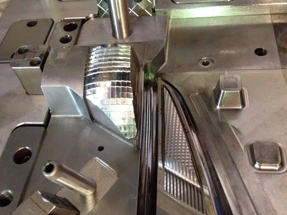Injection mold