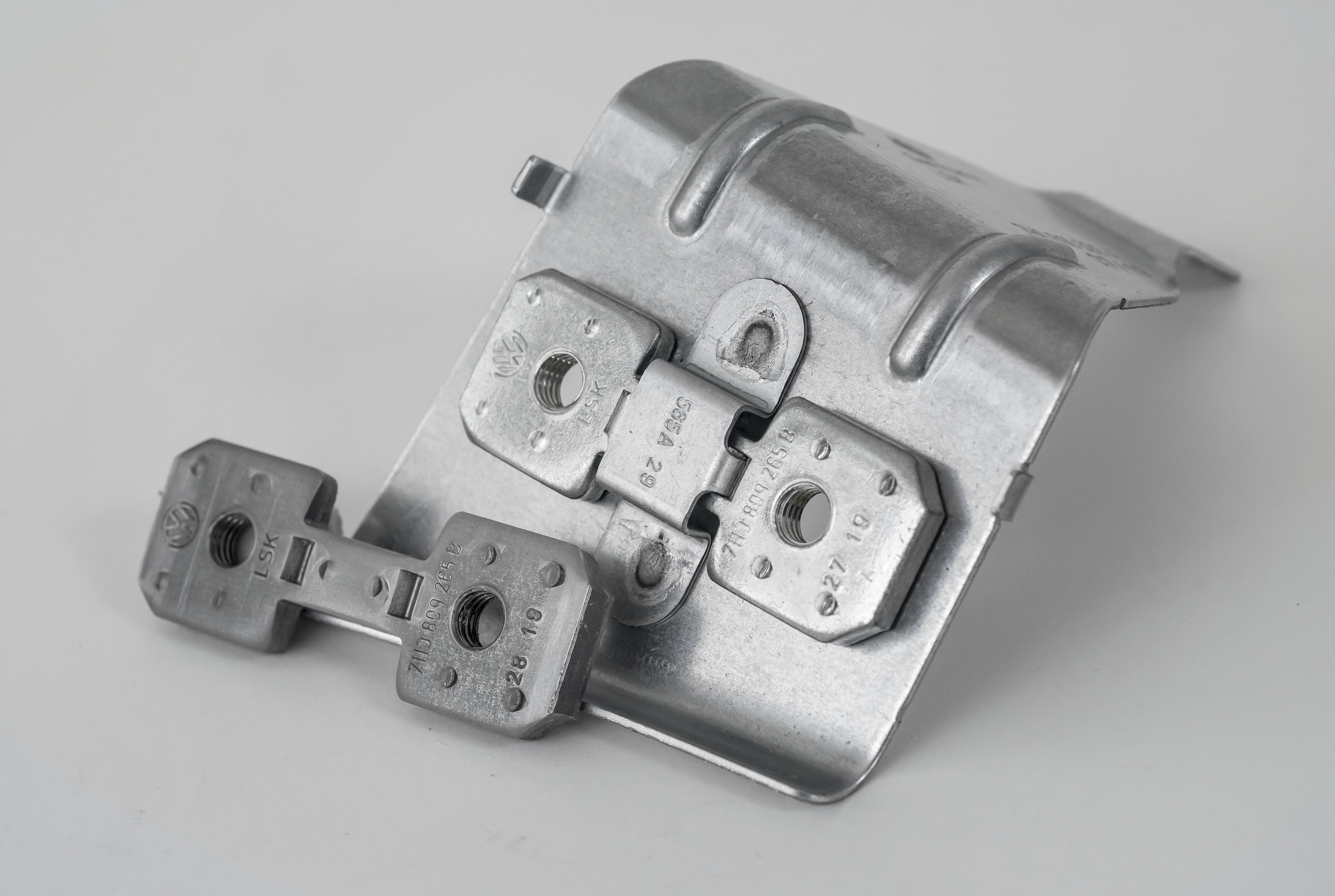 Verstärkung Bügel links + Halter