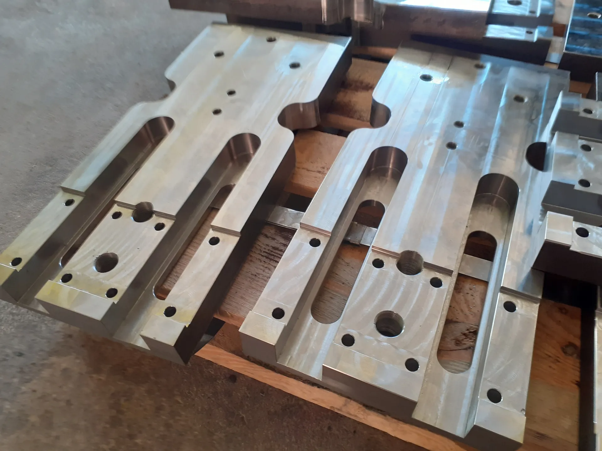 Precision plate