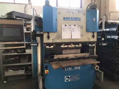 PRESSOPIEGATRICE SYNCRO 30/125