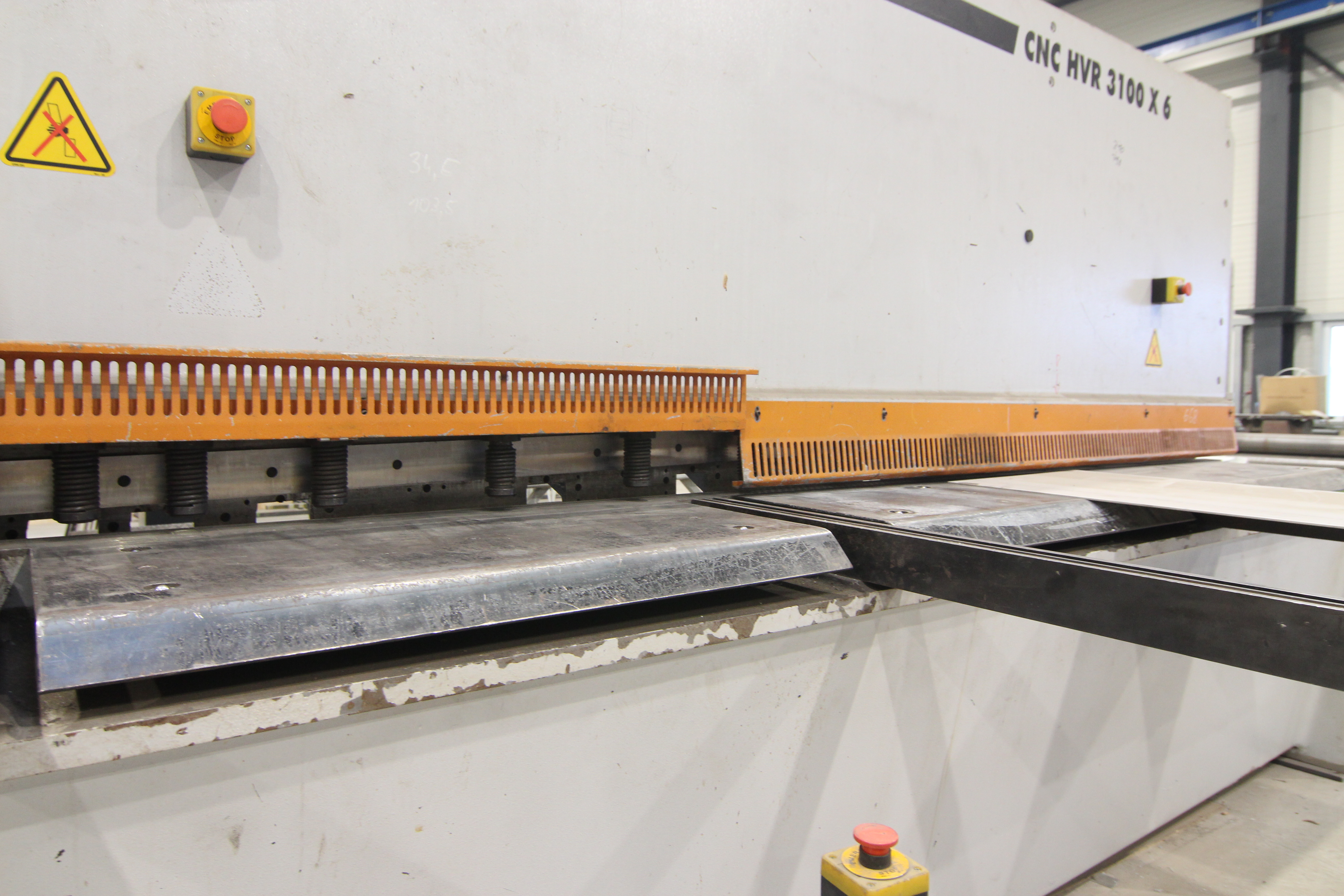 Hydraulische Tafelschere
