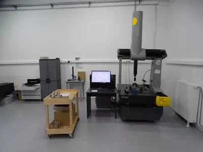 3* Koordinaten messmashine