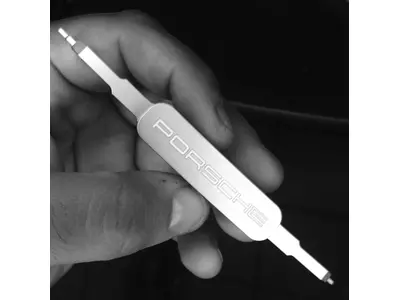 Handle component of a trolley