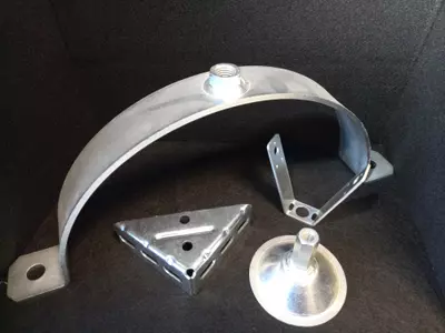 Schellen, Konsolen, Trapezhalter