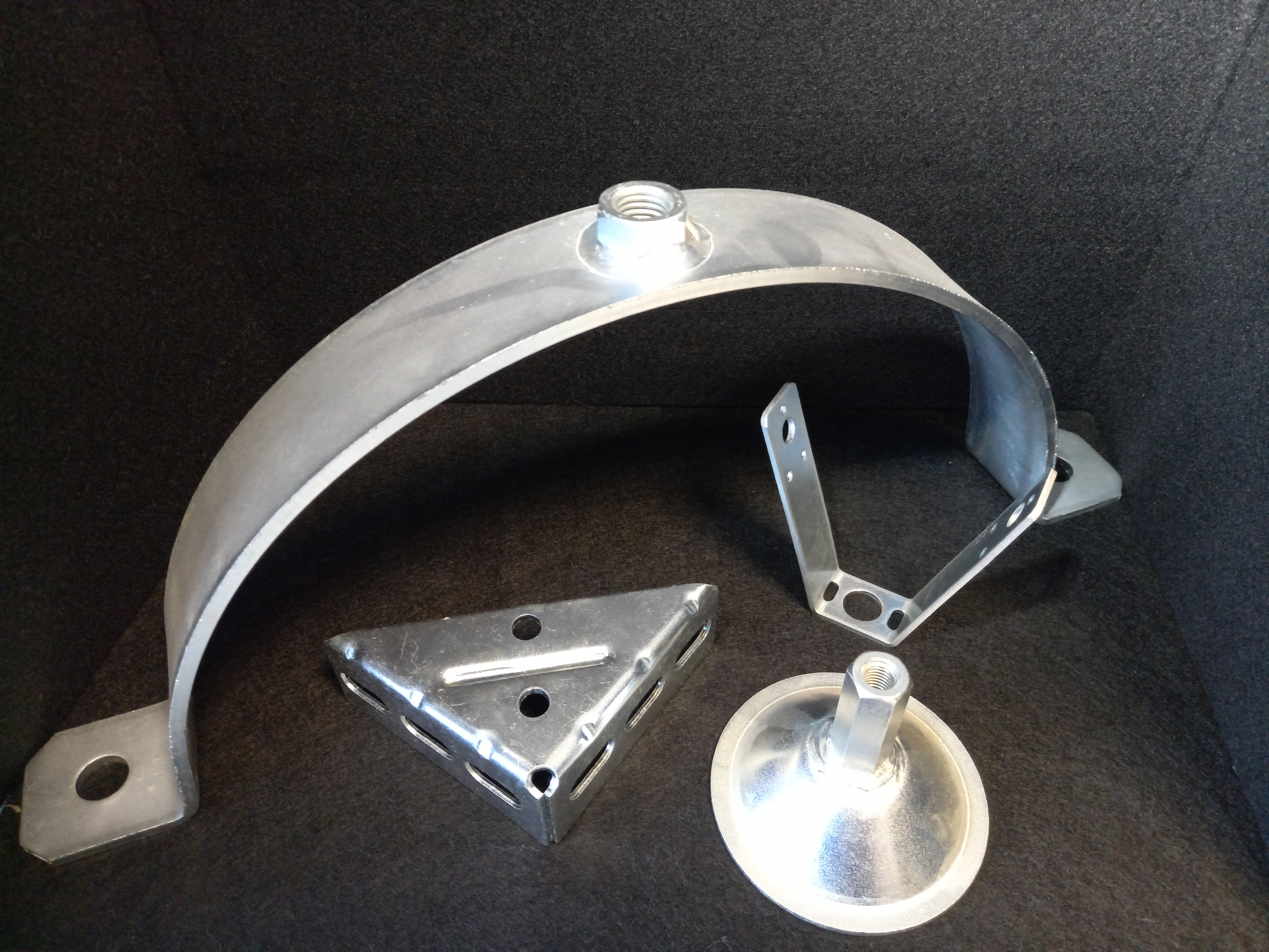 Schellen, Konsolen, Trapezhalter