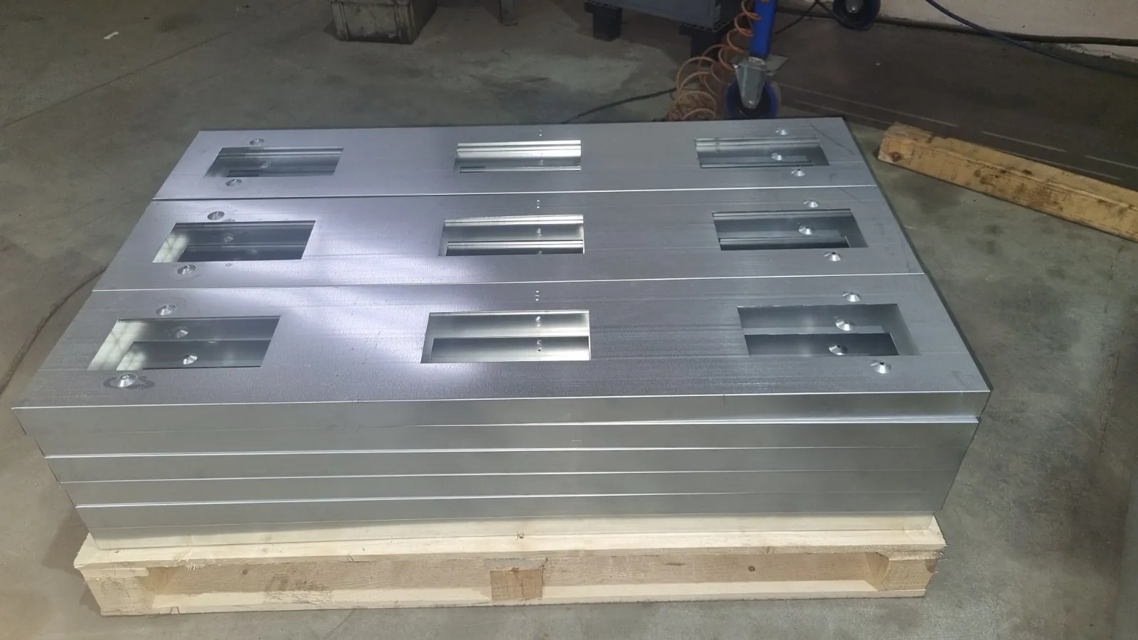 Lighting case