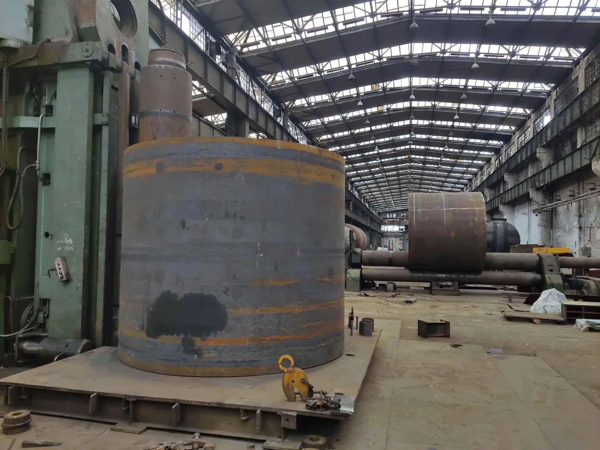 Tank segment