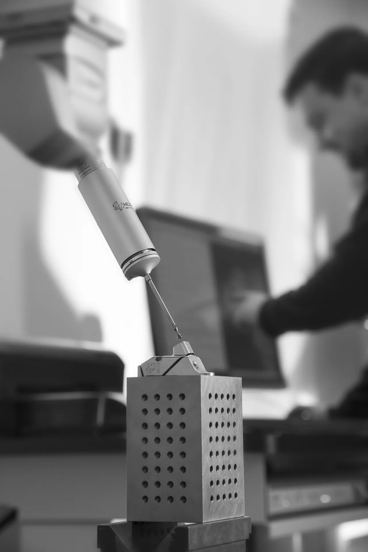 Surgical instrument mechanical component