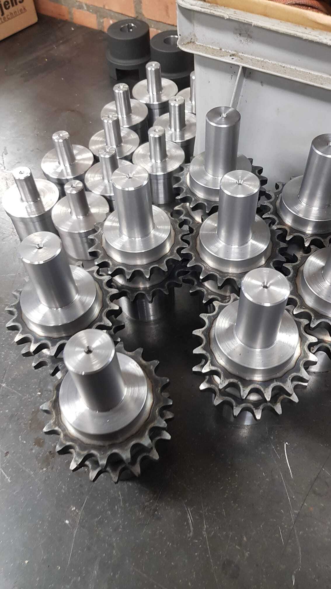 gear axle